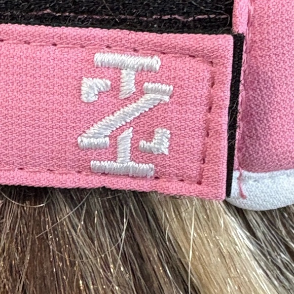 IZOD Pink Golf Tennis Visor Hat - Picture 9 of 12